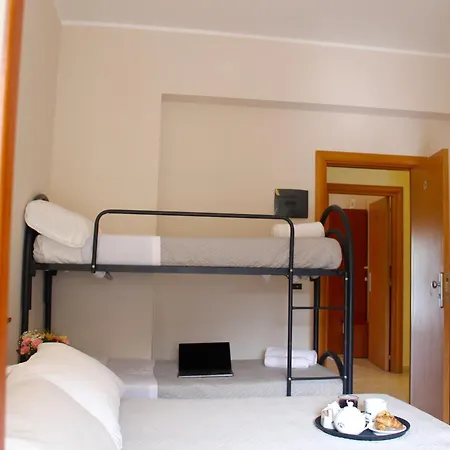 Blue מלון צ'סנטיקו