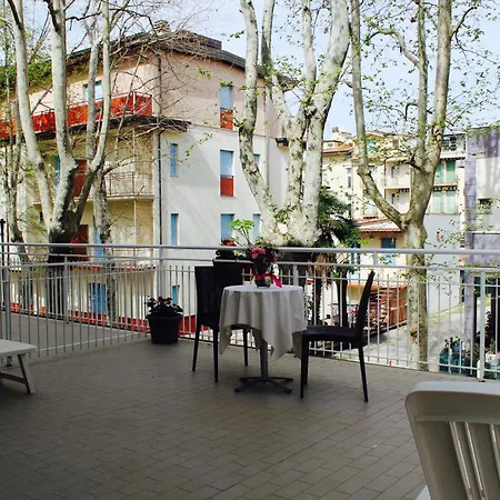 Hotel Blue