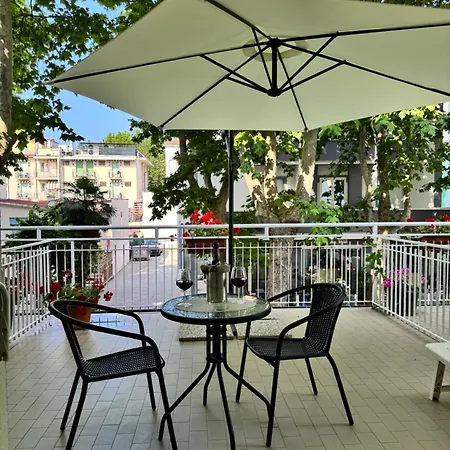 Blue Hotel 3*
