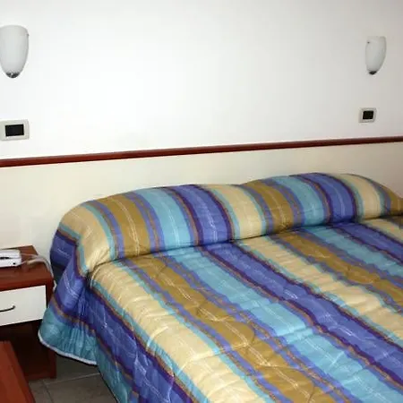 Blue チェゼナーティコ