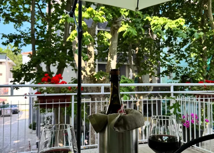 Ξενοδοχείο Blue 3*